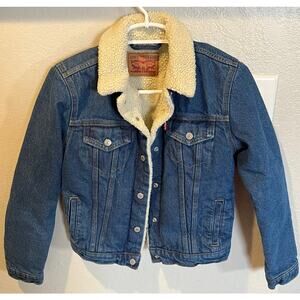 Levi Strauss Sherpa/Faux Fur Lined Denim Jacket, Women's XS, excellent condition